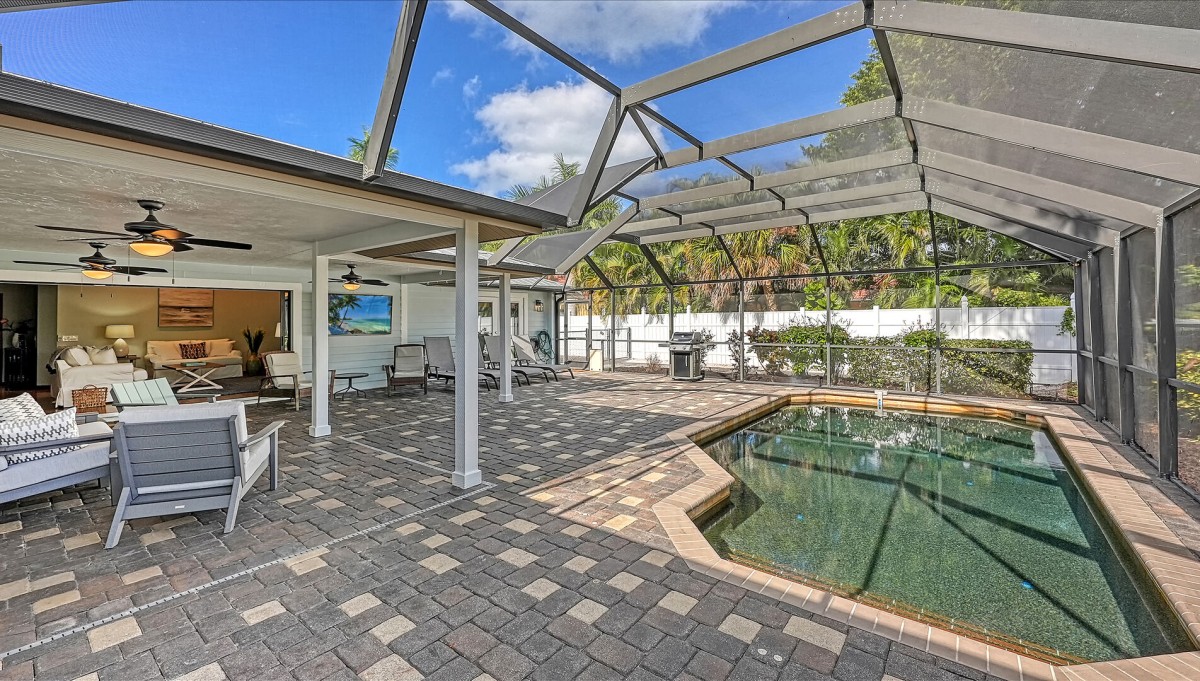 Bali Hai House 5041 Siesta Key, FL The Cottages on the Key