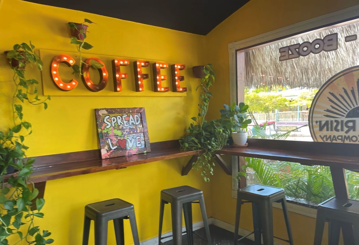 Mojo Risin coffee shop